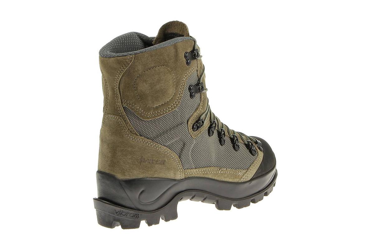 ALPINE BATES BORA E03600 個人装備 TORA 8.5 R